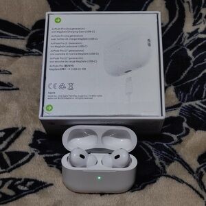AirPods Pro 2nd Gen **PRICE NEGOTIABLEE**